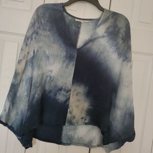 Bryn Walker Women's Size MEDIUM Blue Tie Dye Top Shirt